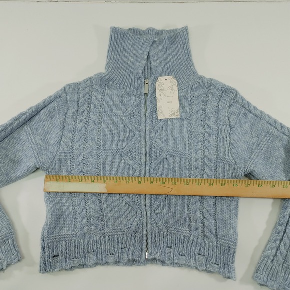 Willow & Wind Blue Cable Knit Full Zip Cropped Sweater Size S - Picture 4 of 9